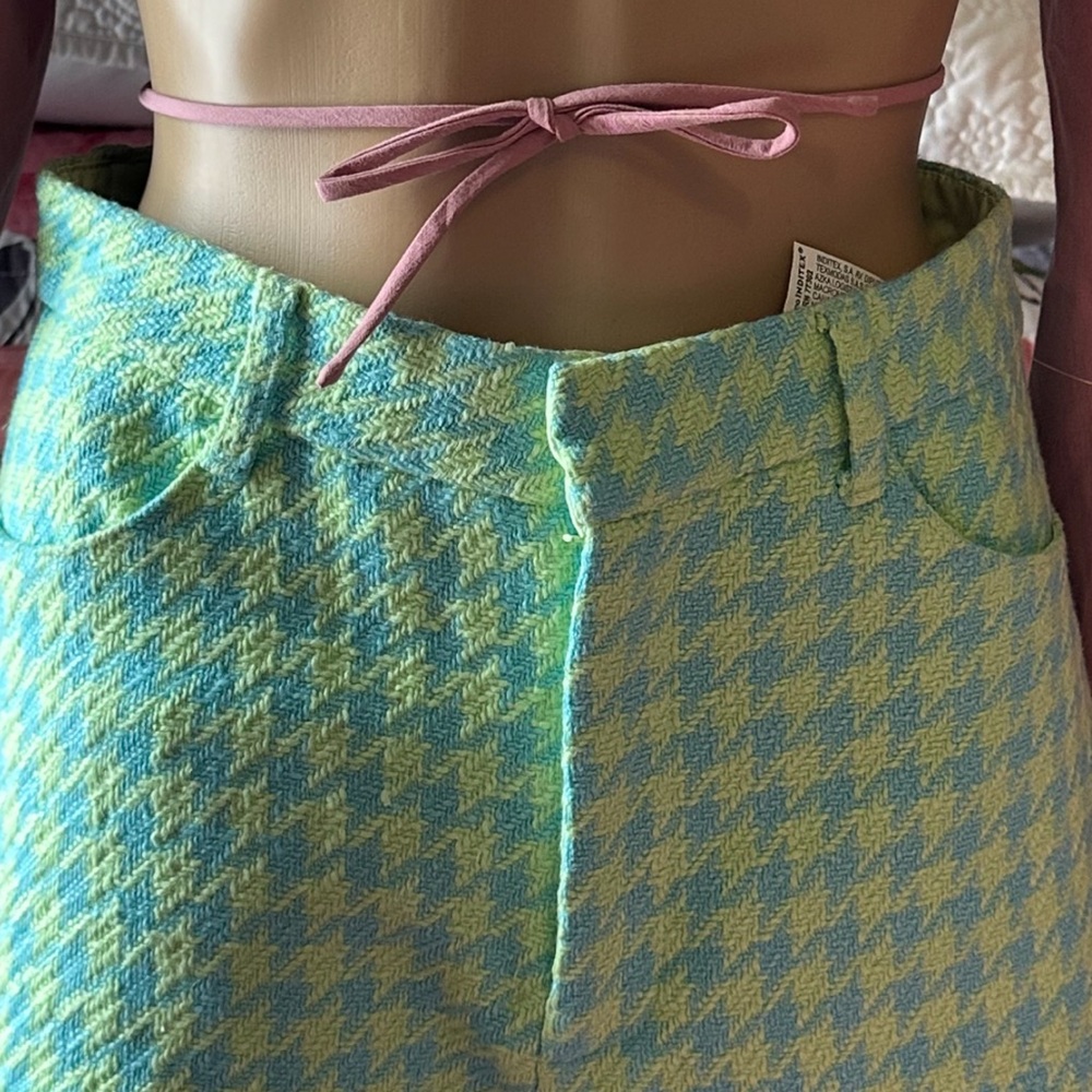 Zara shorts with front pockets, beautiful and perfect for summer size S new